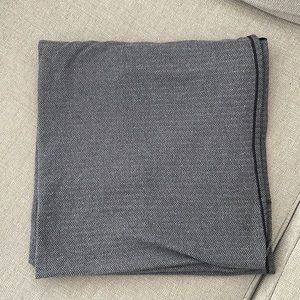 Lululemon Scarf - worn once.